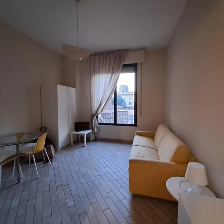 Ampio Monolocale Centro Storico 公寓