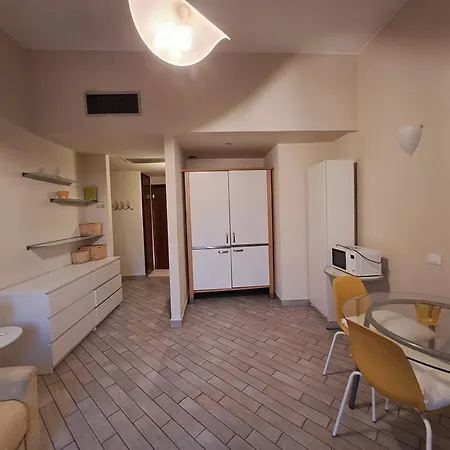 公寓 Ampio Monolocale Centro Storico